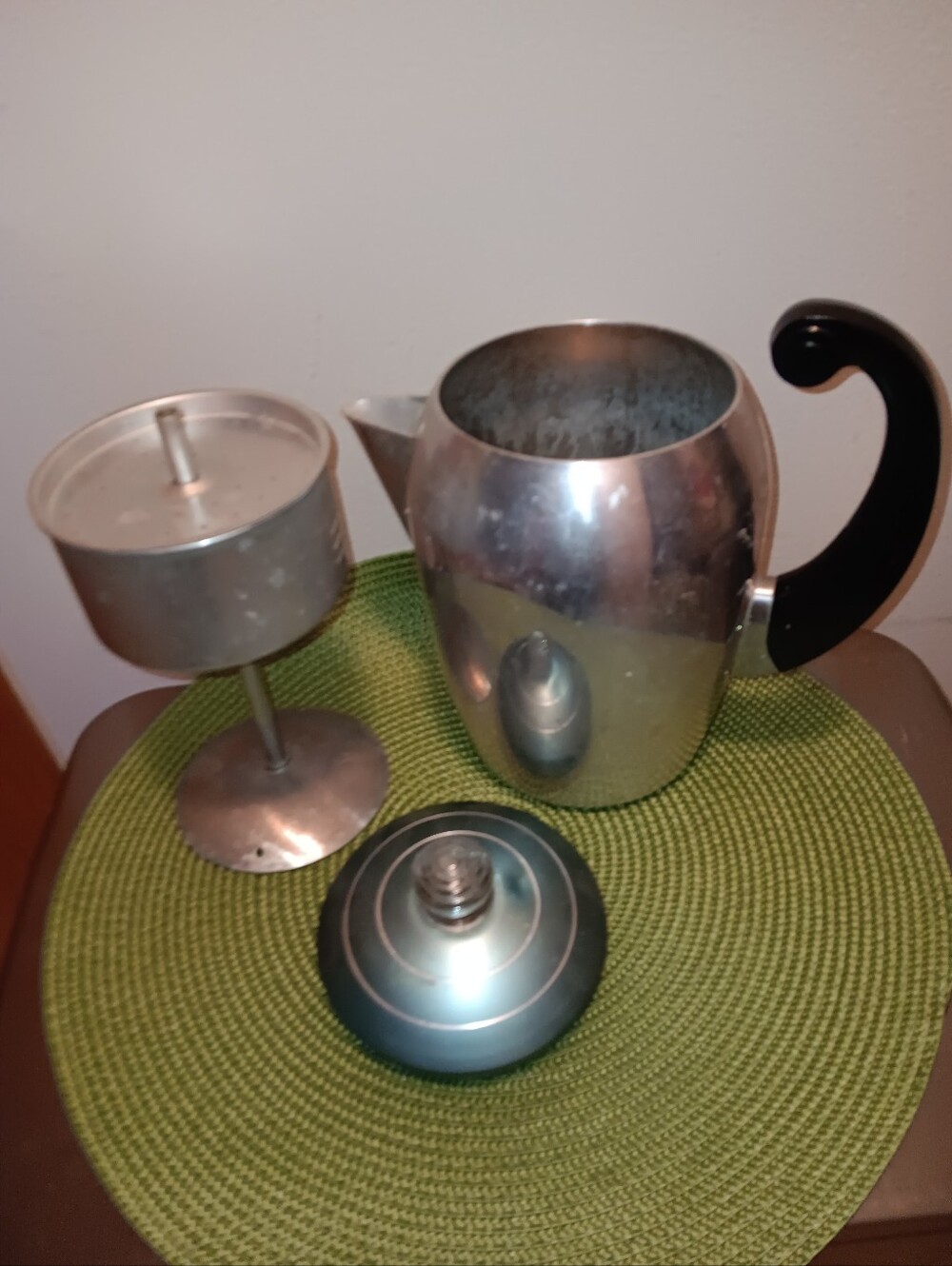Complete Wear-Ever Hallite stovetop coffee percolator #2328 Turquoise Lid As Is - Picture 2 of 4